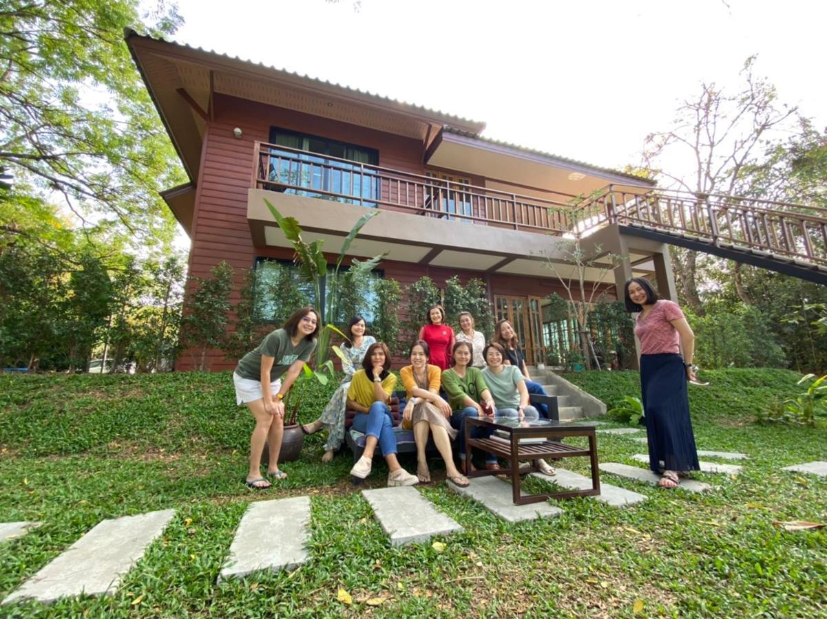 Baanbua Nonlen Hotel Udon Thani Exterior foto